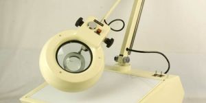 OptoMag 7 with Light Table