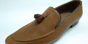 PENNY TASSEL LEATHER LOAFER