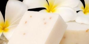 Organic Milky White Bathing Soap