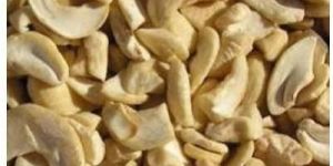 Broken Cashew Nuts