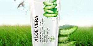Natural Aloe Vera Face Wash