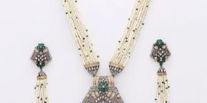 String Black Pendant Set with Earrings