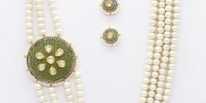 White Beads Pendant Set with Stud Earrings