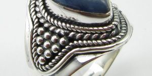 NATURAL CAB KYANITE VINTAGE STYLE RING