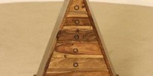 Triangle Drawer Chest