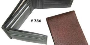 Real Leather Bi Fold Wallets