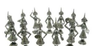 White Metal Band Handicraft Statue