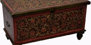 Painted Red And Green Chest Box