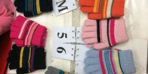 Woolen Kids Gloves