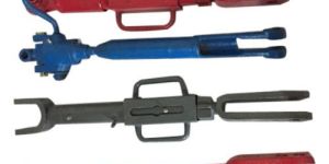 Tractor Leveling Assembly