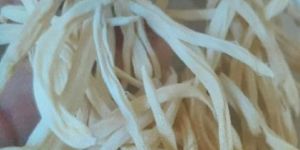 Dried Safed Musli Root