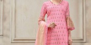 Straight Cut Style Suit