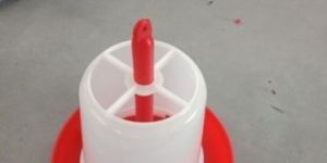 3 LTR FEEDER POULTRY EQUIPMENT