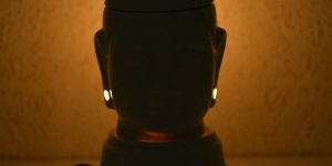 White Buddha Bust Electric Diffuser