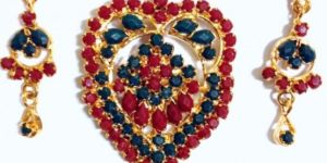 Kundan Jewellery Set