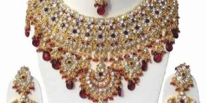 Plated Indian Handmade Ethnic Zerconic Necklace Set