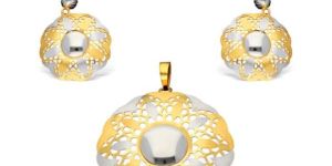 Italian Gold Pendant Set