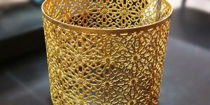 Round Metal Pen Stand