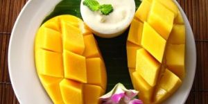 Canned Mango in Syrup