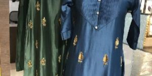 Booties Embroidered Tunic Set