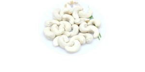 W210 Whole Cashew Nuts