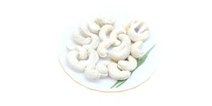 W240 Whole Cashew Nuts