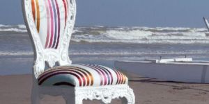 SIGNATURE COLLECTION CHAIR