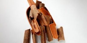 Cinnamon Sticks Flat