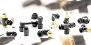MINIATURE PNEUMATIC FITTINGS