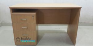 Office Workstation Table