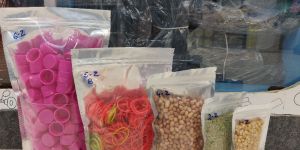 Zipper Stand Up Pouches