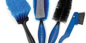Cleaning Brushes