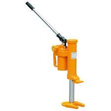 Hydraulic Jacks
