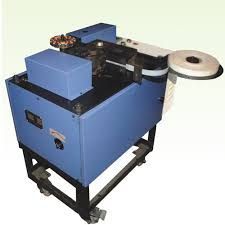 INSULATION WEDGE INSERTING MACHINE