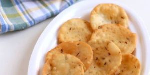 Farsi Puri Namkeen