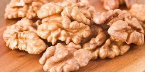 Walnut Kernels