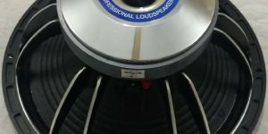 Powered Speaker 400 Watts