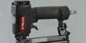 MS 90-25 Pneumatic Tacker