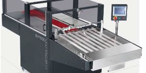 STP 1000 Automatic Garment Folding Machinee