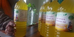 Natural Groundnut Oil