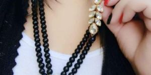 Kundan Necklace Set with Onyx Beads