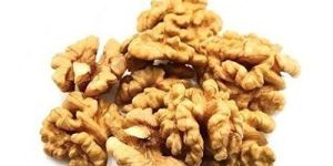 Walnut Kernels