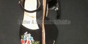 Synthetic Formal Sandal