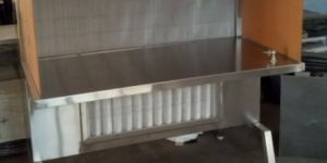 Laminar Air Flow Cabinet