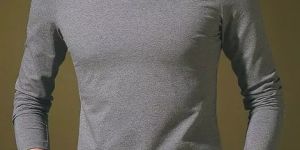 Mens V-neck T-shirts