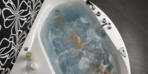 Ceramic Jacuzzi Bathtub