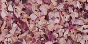 Dehydrated Pink Onion Chopped