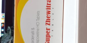 VADENAFIL & DAPOXENTINE HCI TABLETS (SUPER ZHEWITRA)