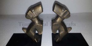 Aluminium Dog Book End