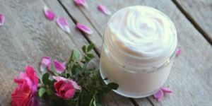 Rose and Honey Herbal Moisturising Lotion